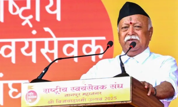 “হিন্দুরা না থাকলে ধ্বংস হবে পৃথিবী!” মণিপুরের সভা থেকে দাবি আরএসএস প্রধানের