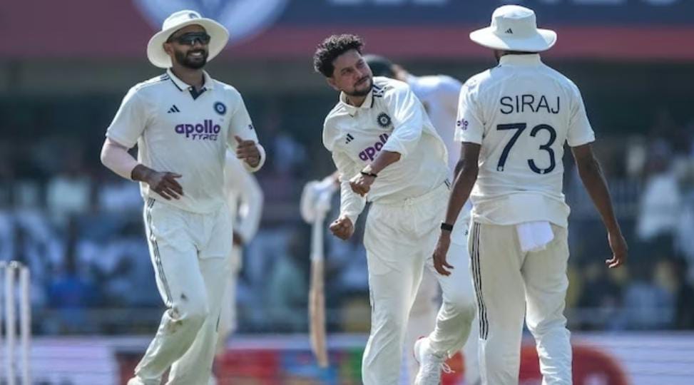 টেস্ট সিরিজ , কুলদীপের ৩ উইকেট , পার্টনারশিপে বারংবার ধাক্কা , দিনের শেষে ২৪৭ রানে প্রোটিয়ারা