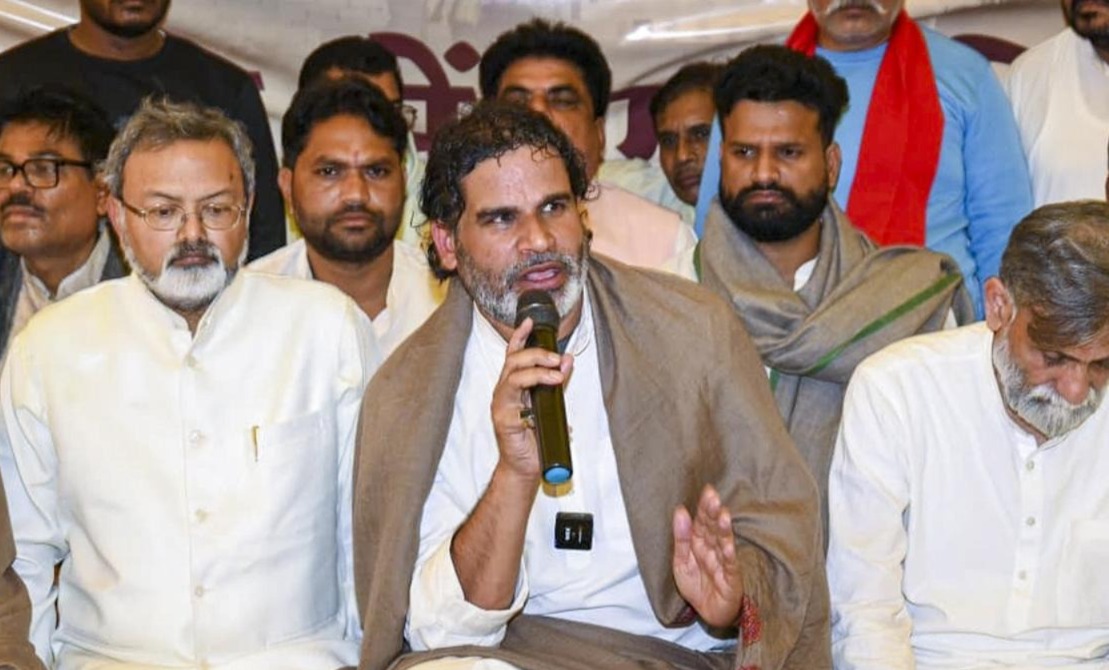 বিহার নির্বাচনে পর্যুদস্ত, দলের সমস্ত সাংগঠনিক কমিটি ভাঙলেন পিকে