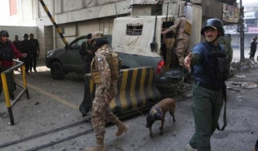 পেশোয়ারের আধাসামরিক বাহিনীর সদর দফতরে আত্মঘাতী জঙ্গি হামলা, মৃত ৩ জওয়ান