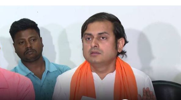 বারুইপুরে বিজেপি বুথ সভাপতির নৃশংস খুন, ভিডিও প্রকাশ্যে এনে তৃণমূলকে নিশানা শঙ্কুদেব পান্ডার