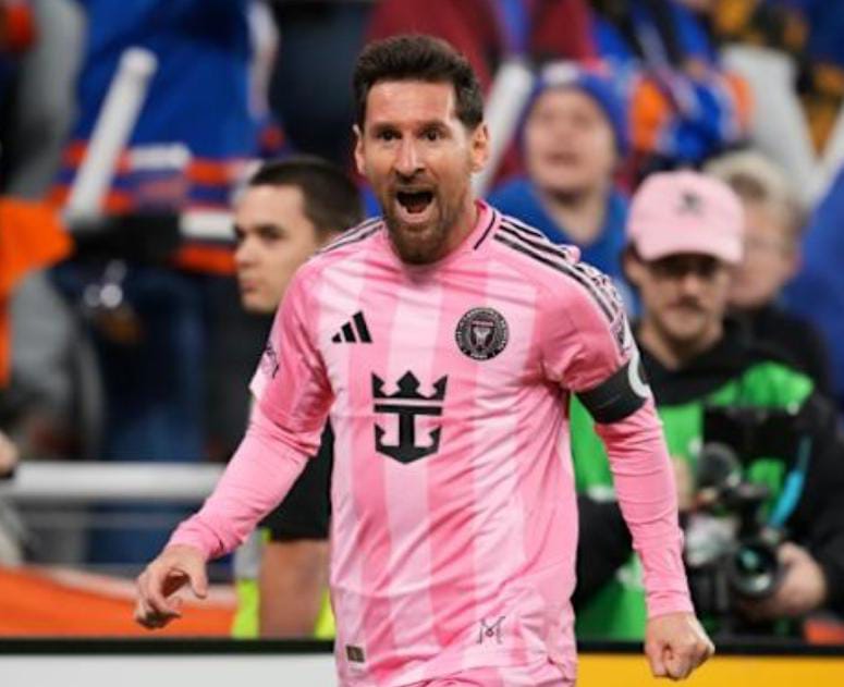 প্লে অফের ১২ টি গোলেই মেসির অবদান , দলকে একার পায়ে ফাইনালে তুললেন লিও