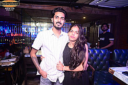 লেট নাইট হ্যাংআউট , মর্মান্তিক মৃত্যু নব দম্পতির