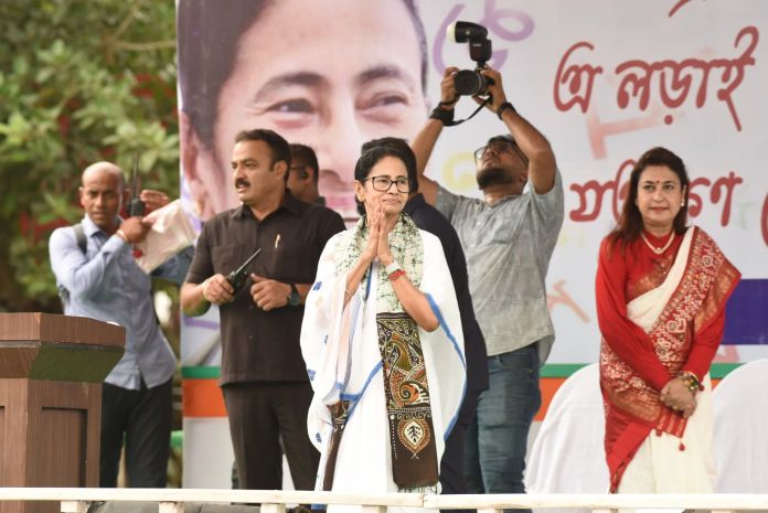 SIR আতঙ্কে মতুয়াদের দুশ্চিন্তা দূর করতে গাইঘাটা-ঠাকুরনগরের পথে মমতা