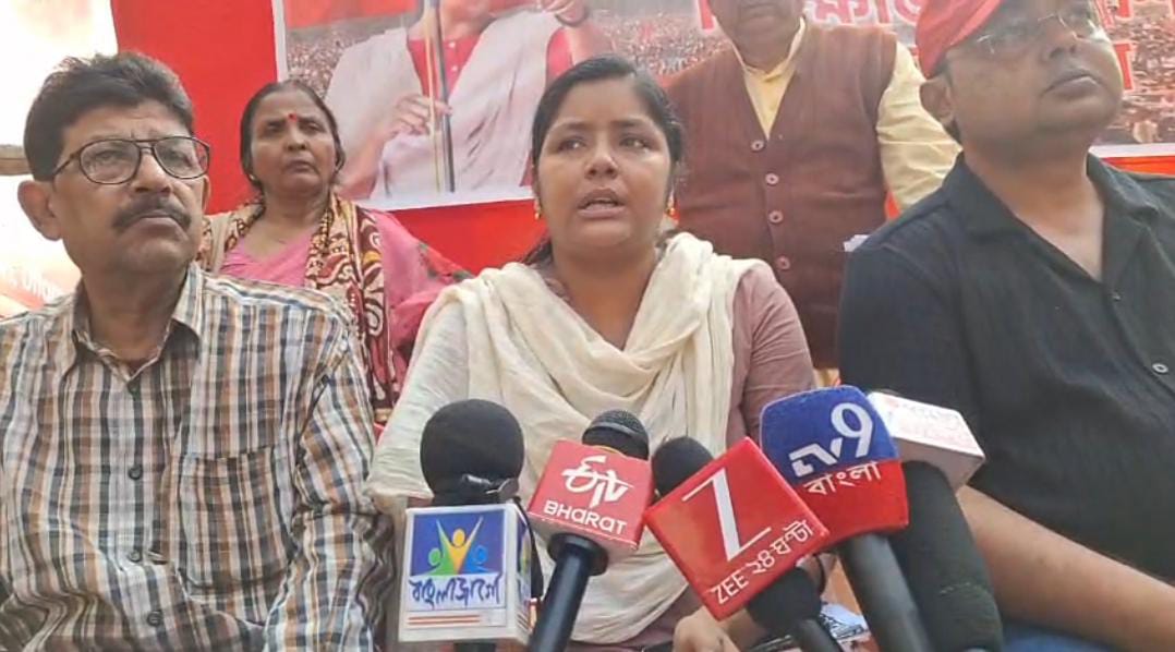 দুই সরকার অমানবিক , SIR নিয়ে বিজেপি তৃণমূলকে তুলোধোনা মীনাক্ষীর