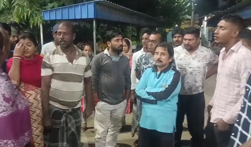 সুপার পরিবর্তন হতেই ভেঙে পড়ল বারাসাত হাসপাতালের চিকিৎসা পরিষেবা , রোগীর চোখ খুবলে খেলো ইঁদুর