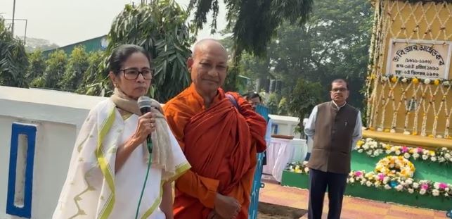 BLO ইস্যুতে ফের সুর চড়ালেন মমতা, কমিশনকে ‘অমানবিক’ বলে তোপ দাগলেন মুখ্যমন্ত্রী