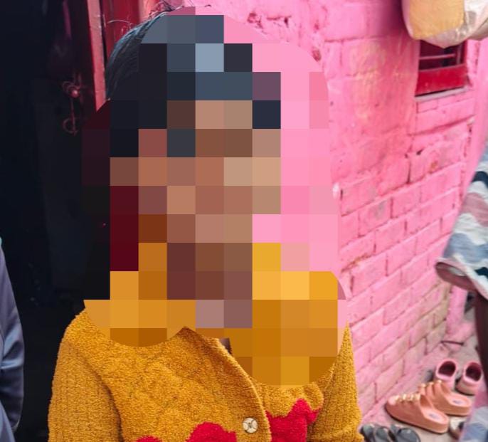 শৈশবের প্রলোভনই কাল , চকলেটের টোপে ১১ বছরের কিশোরীকে লাগাতার ধর্ষণ