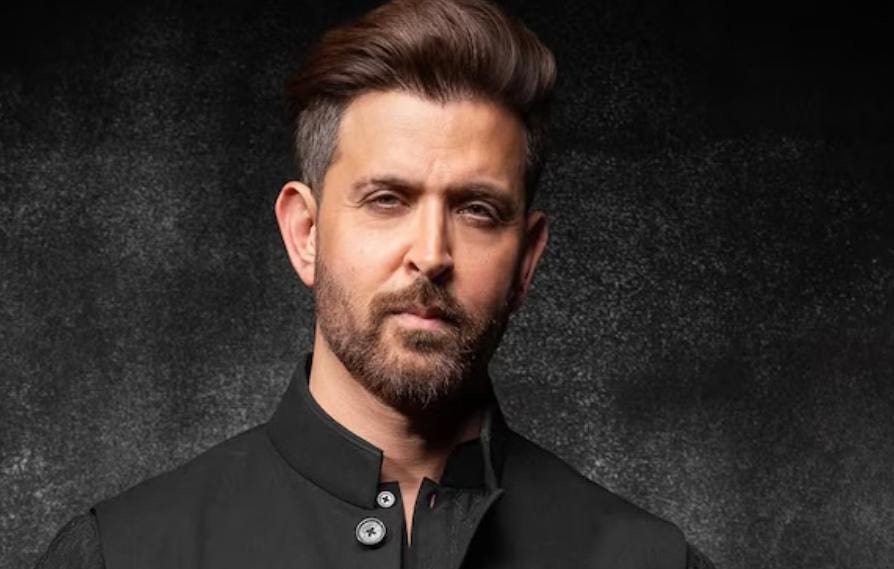 আইনের চোখে ফাঁকি দিতে বিরাট বুদ্ধি , বড়সড় বিনিয়োগ ঋত্বিক রোশনের