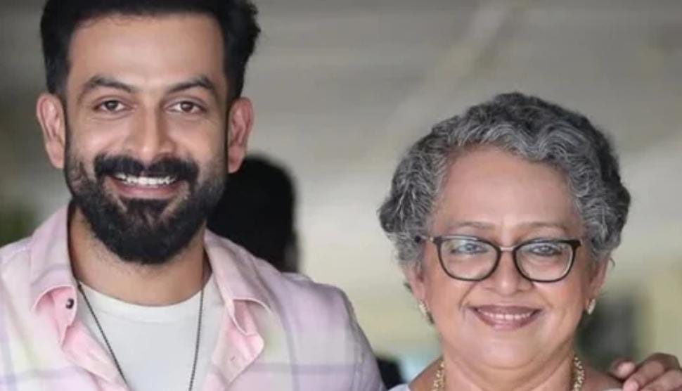 চলচ্চিত্র থেকে দূরে সরানোর লক্ষ্যে ছেলেকে সাইবার আক্রমণ , বিস্ফোরক দাবি পৃথ্বীরাজের মায়ের