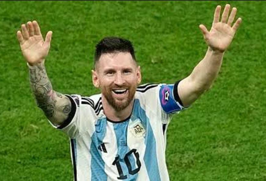 ধুতি পাঞ্জাবি পড়ছেন মেসি , আর্জেন্টাইন তারকাকে ভারতে স্বাগত জানাতে আয়োজন তুঙ্গে