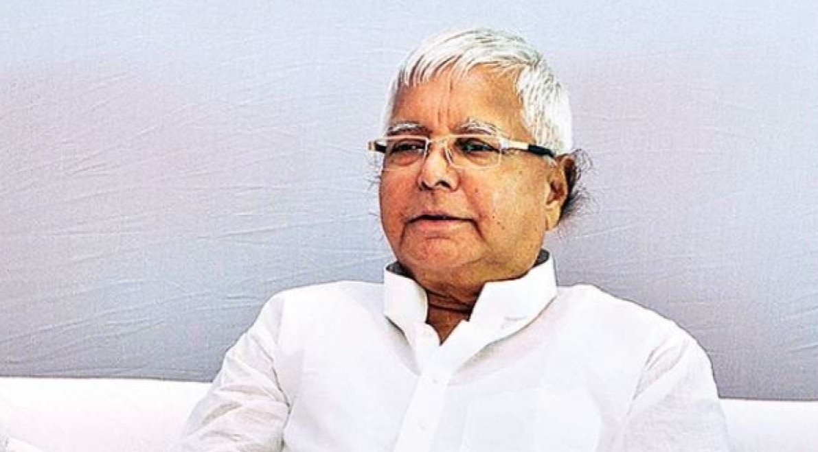 বিহারে অস্তাচলে হ্যারিকেন! সরকারি বাংলো ছাড়ছেন লালু