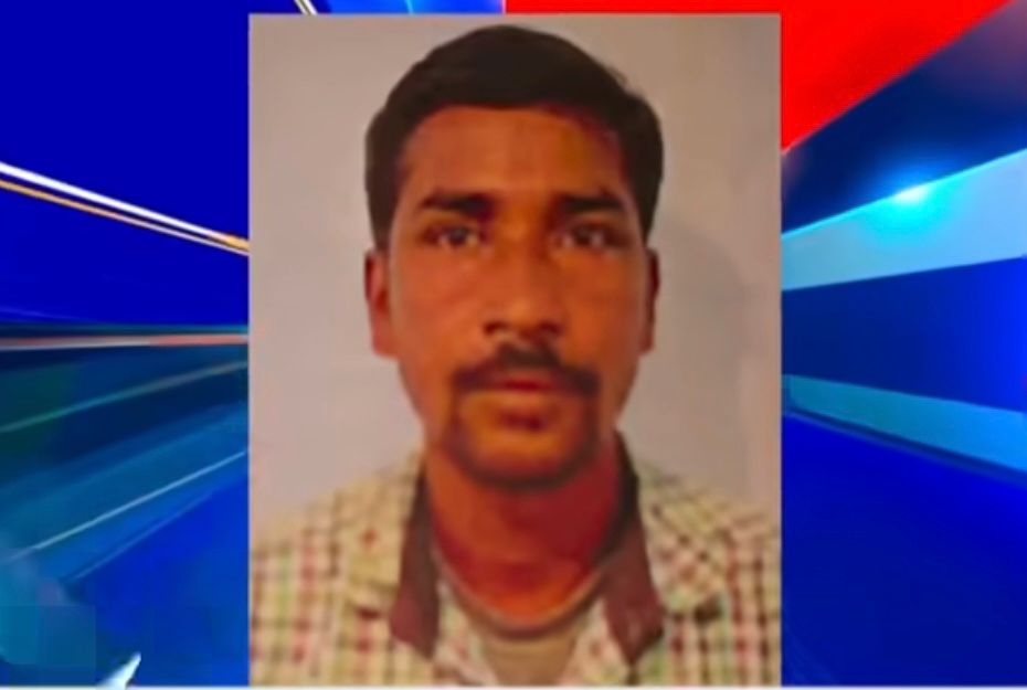 মৃতের ক্ষতিপূরণের টাকায় দাদাগিরি তৃণমূল নেতার! আতঙ্কে ঘরছাড়া পরিবার