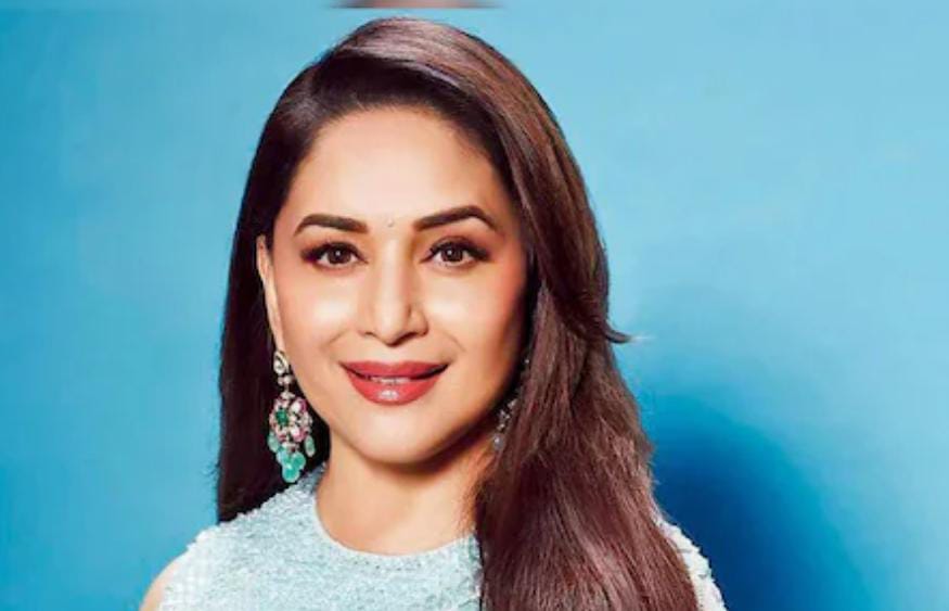 নারীদের পারিশ্রমিক বাড়ানো উচিত , বেতন বৈষম্য নিয়ে সরব মাধুরী