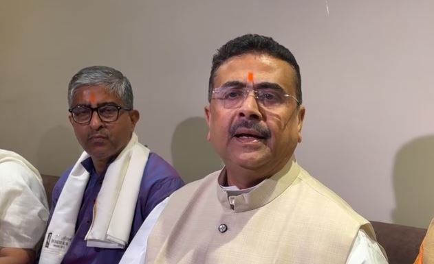 জলাঞ্জলির পাঁচালি প্রকাশ করেছেন মুখ্যমন্ত্রী , মমতার উন্নয়নের খতিয়ানকে নিশানা শুভেন্দুর