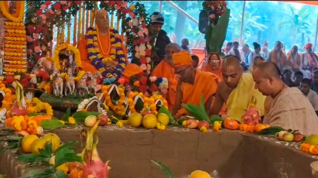 গীতাতেই রয়েছে জ্ঞান , মায়াপুর ইসকনে সাড়ম্বরে উদযাপিত গীতা জয়ন্তী মহোৎসব