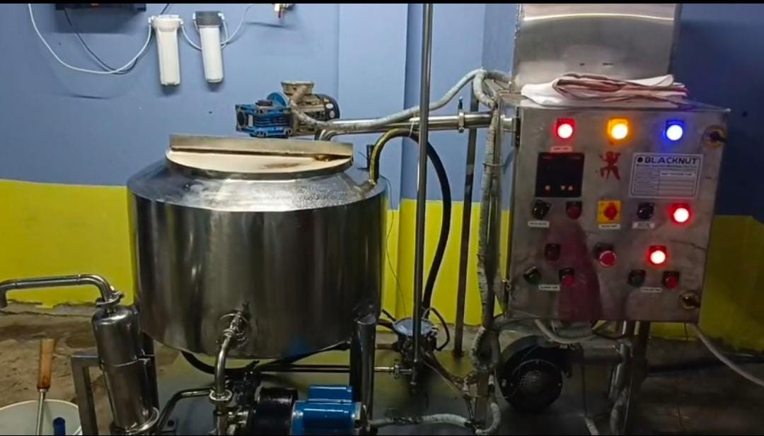 মৌমাছি পালনের অভিনব উদ্যোগ বনফুলের , মৎস্যজীবীদের বিকল্প কর্মসংস্থান