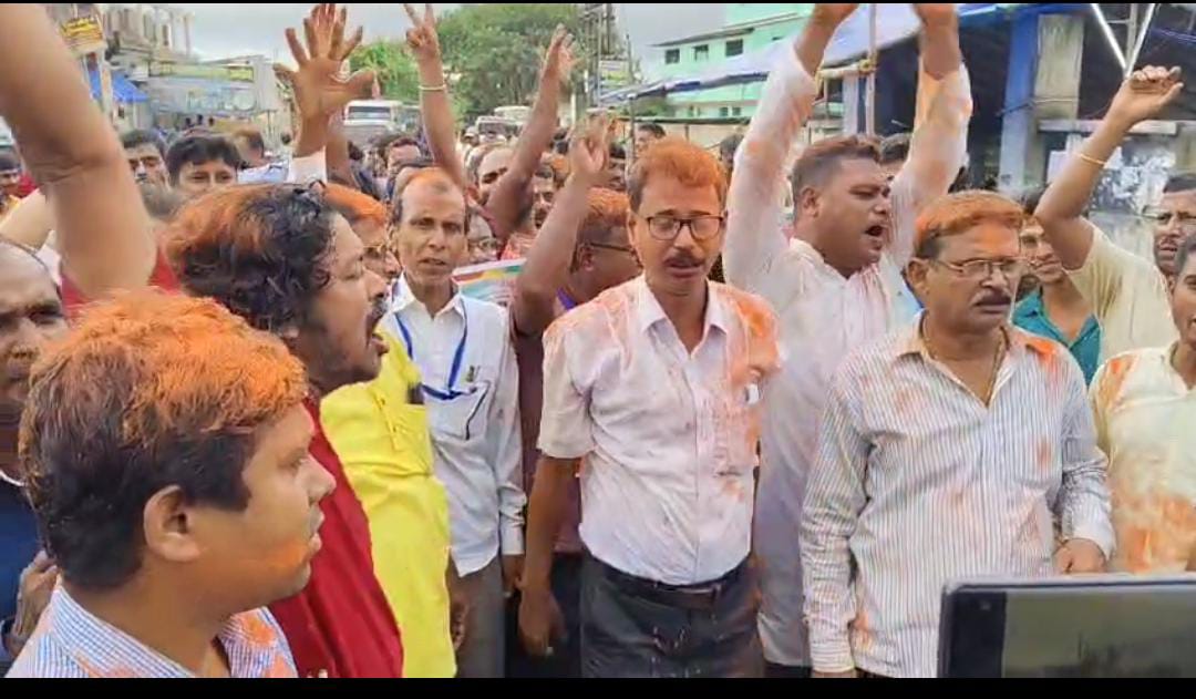 সমবায় সমিতিতে বিজেপির জয়, ডজন খানেক গোল খেয়ে বিধ্বস্ত তৃণমূল