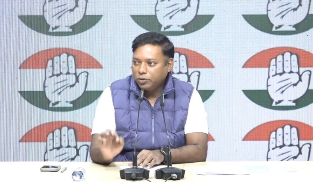 “ইন্ডিগোর থেকে মোটা অঙ্কের চাঁদা পেয়েই নীরব কেন্দ্র”, মোদি সরকারকে তোপ কংগ্রেসের