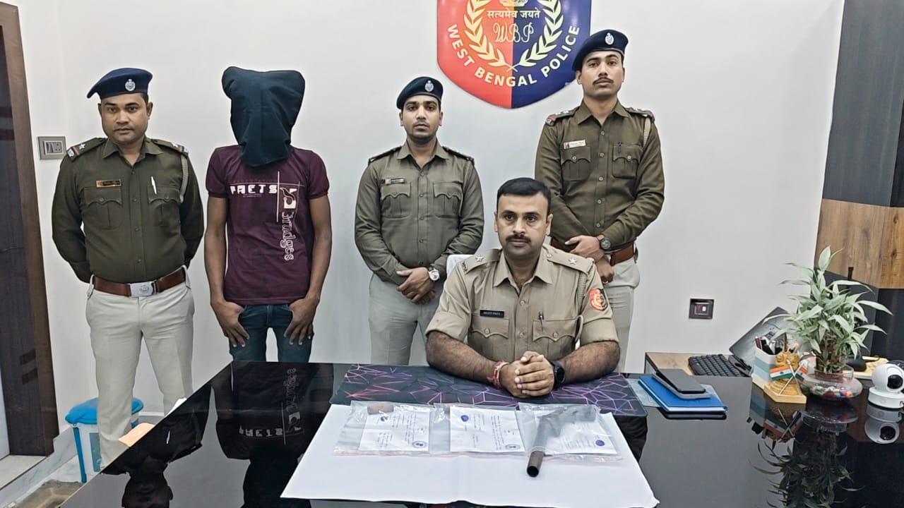 বিহার থেকে আগ্নেয়াস্ত্র সহ কার্তুজ পাচার , গ্রেফতার ১ দুষ্কৃতী