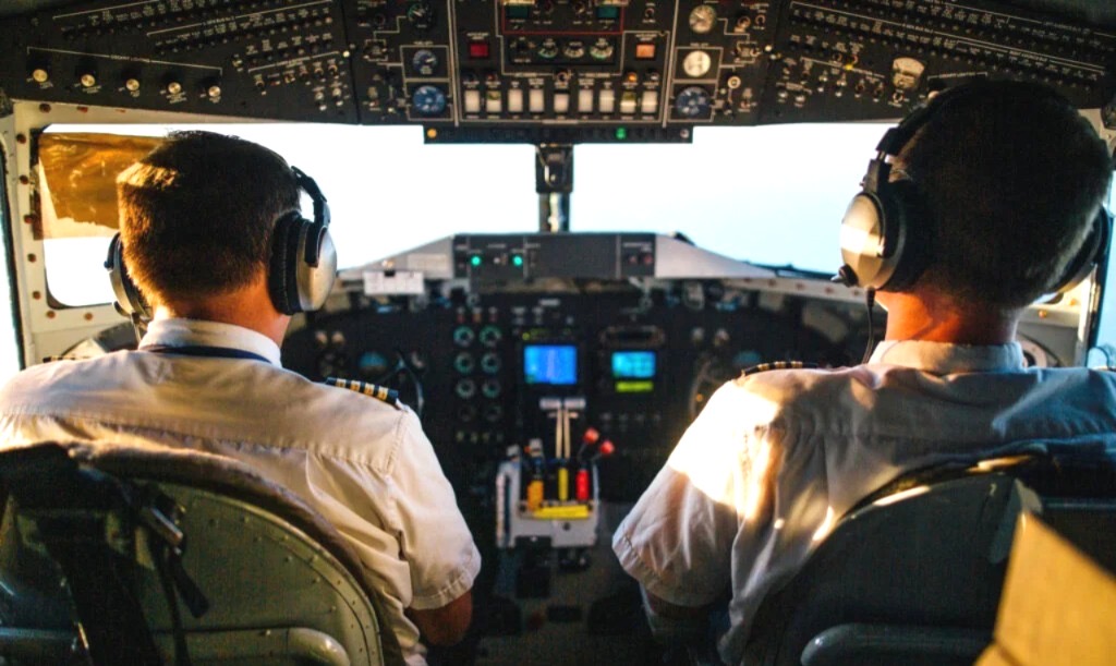 ইন্ডিগো বিভ্রাট থেকে শিক্ষা, প্রায় ১৪ হাজার পাইলট নিয়োগ বিমানসংস্থাগুলির