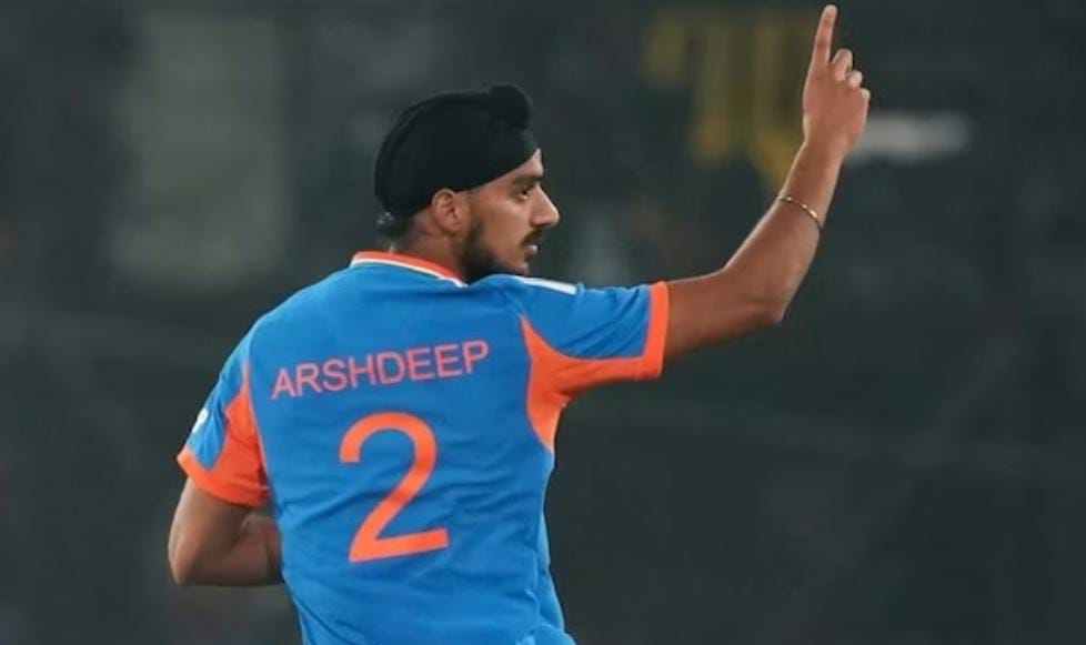 টি টোয়েন্টি সিরিজ , হার্দিকের ঝোড়ো ইনিংসের পর ভারতীয় বোলারদের দাপট , ঝাঁঝরা প্রোটিয়া শিবির