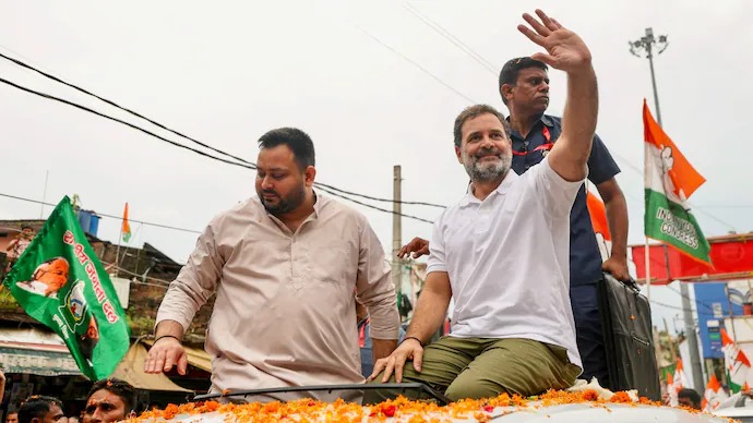 ইন্ডিয়া জোট সরকার গঠন করলে প্রধানমন্ত্রী পদে বসবেন রাহুল! দাবি তেজস্বীর