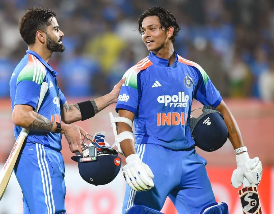 ওরা থাকলে ভরসা পাই , রোহিত বিরাটের হয়ে ব্যাট ধরলেন যশস্বী