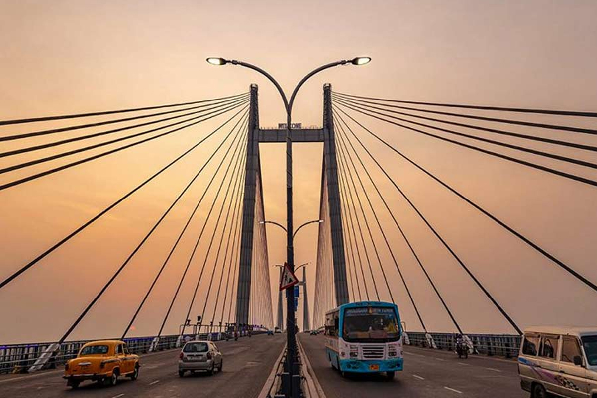 রবিবার ৮ ঘণ্টা বন্ধ বিদ্যাসাগর সেতু, বিকল্প রুট ঘোষণা কলকাতা ট্রাফিক পুলিশের