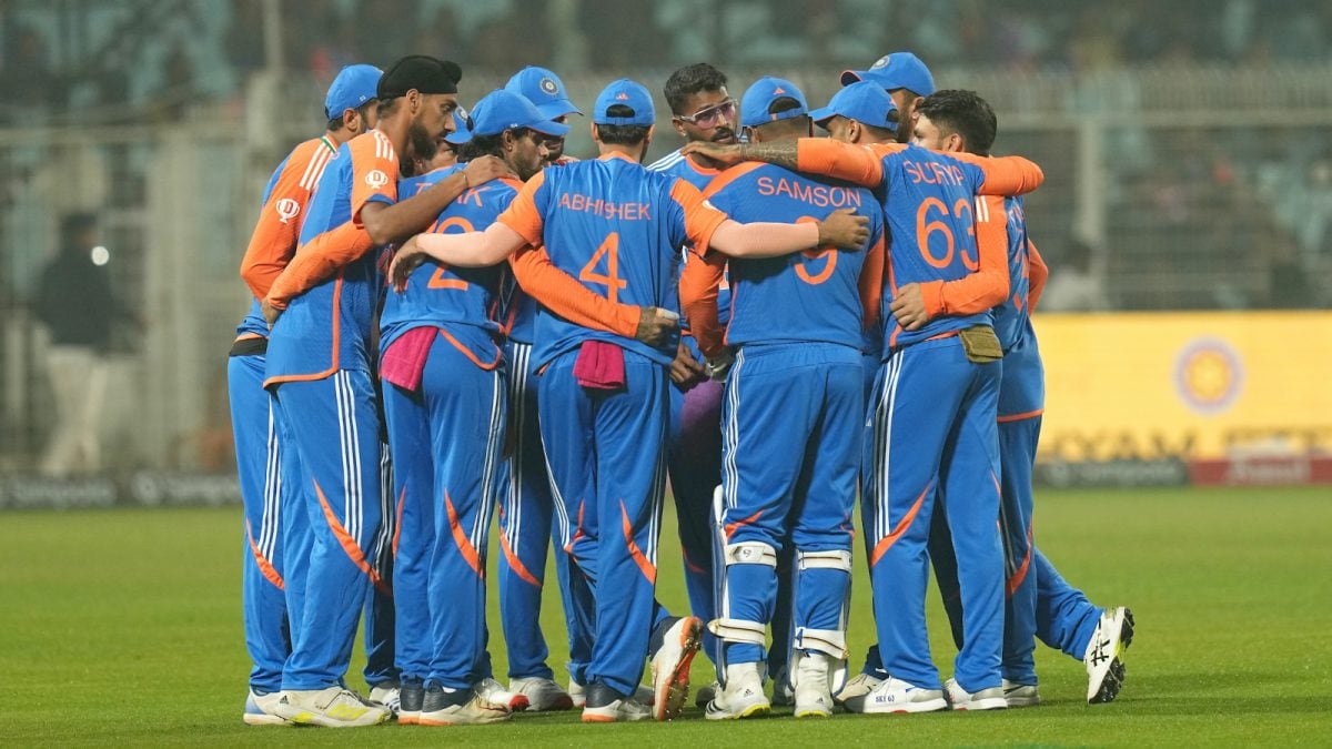 বানাতে হবে নতুন জার্সি , ড্রিম ১১ সরতেই বোর্ডের সঙ্গে বৈঠকে দুই সংস্থা