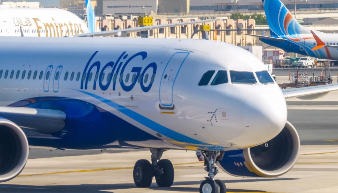 ইন্ডিগোর বিমান বিভ্রাট, ৪ আধিকারিককে বরখাস্ত ডিজিসিএ-র