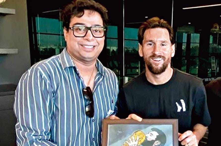 সর্বক্ষণ নিজেই থাকলেন মেসিকে ঘিরে , ব্র্যান্ডিং করতে গিয়ে ডুবল শতদ্রু