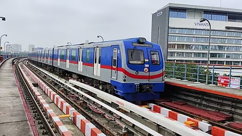 দীর্ঘ অপেক্ষার অবসান, বিমানবন্দর থেকে শহিদ ক্ষুদিরাম এবার সরাসরি মেট্রো