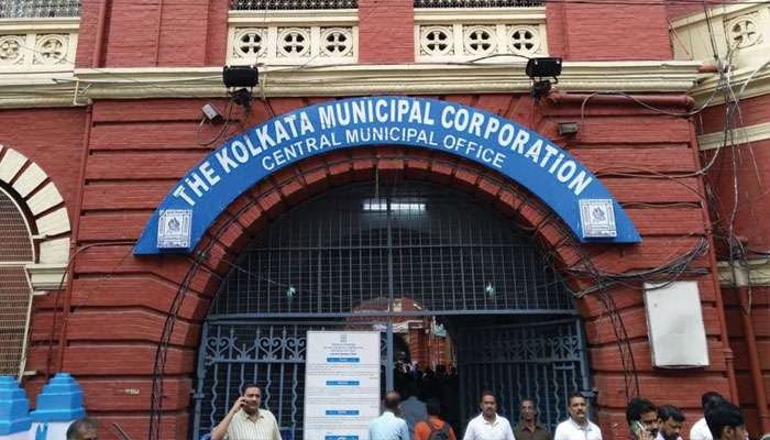 মৃতদেহ রাখতে যেতে হবে না পিস হ্যাভেনে , বাড়িতেই শবদেহ সংরক্ষণের ব্যবস্থা করলো পুরসভা