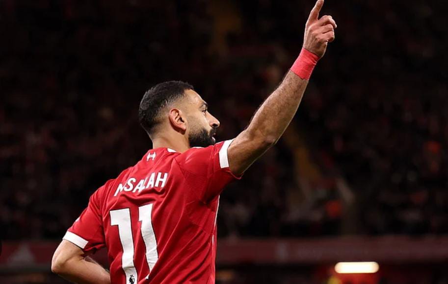 ঘরের মাঠে ফিরেই নজির , রুনির রেকর্ড ভাঙলেন সালাহ