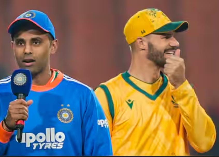 টি টোয়েন্টি সিরিজ , টসে জিতে বোলিংয়ের সিদ্ধান্ত ভারতের