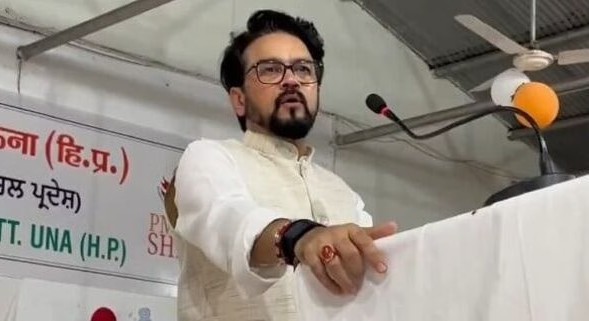 অনুরাগের “প্রথম মহাকাশচারী হনুমানজি” মন্তব্যে চরম বিতর্ক