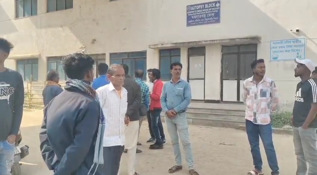 পারিবারিক অশান্তির জেরে খুন স্ত্রী , মানসিক ভারসাম্য হারালেন স্বামী