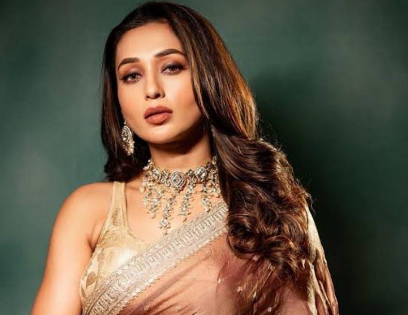 বেটিং অ্যাপ মামলায় ঘোর বিপাকে , মিমির বিশাল সম্পত্তি বাজেয়াপ্ত ইডির