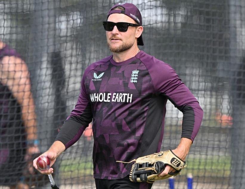 লজ্জার হারের দায়ভার সম্পূর্ণ আমার , অ্যাশেজে দুরমুশ হওয়ার পর ইস্তফার ইঙ্গিত ম্যাকালামের