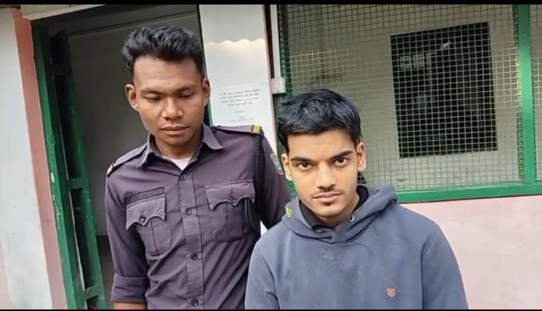 দালালের হাত ধরে ভারতে প্রবেশ , ফেরার পথে মেখলিগঞ্জে আটক বাংলাদেশি নাগরিক