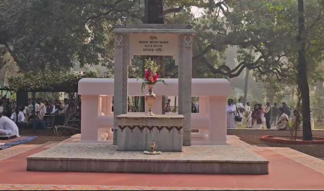 শান্তিনিকেতনে শুরু ১৮২ বছরের ঐতিহ্যবাহী পৌষ উৎসব