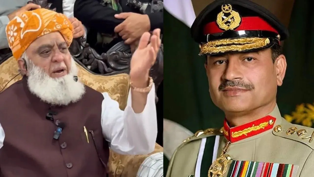 “অপারেশন সিঁদুরের মতোই কাবুলে কাজ করছে পাক সেনা”, মুনিরকে তোপ ইমরান ঘনিষ্ঠের