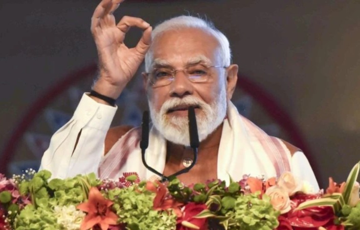 বাজপেয়ীর জন্মজয়ন্তীতে জাতির উদ্দেশ্যে স্মারক উৎসর্গ মোদির