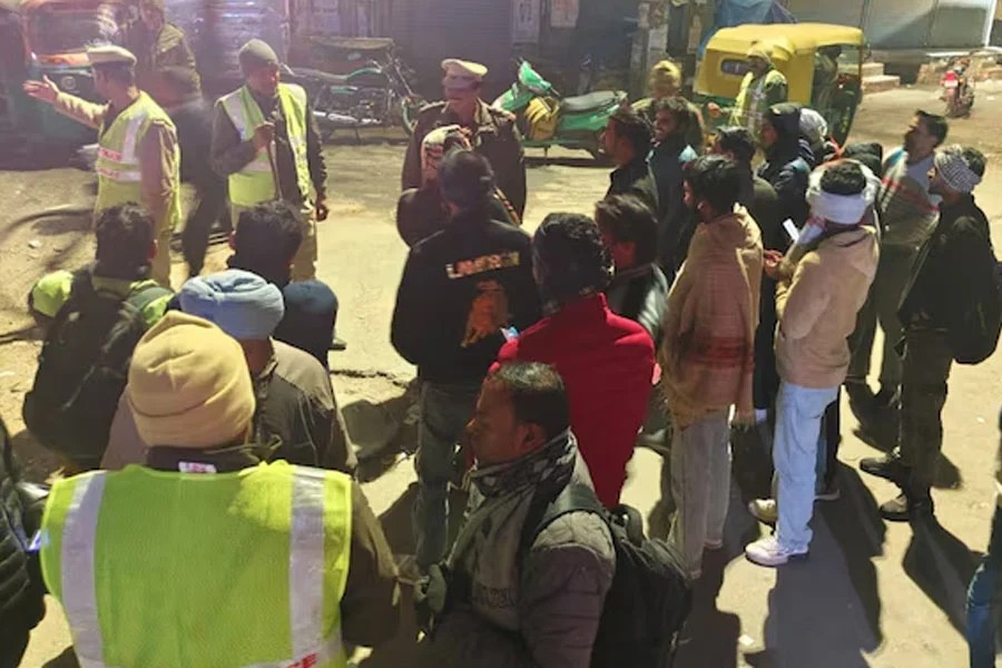 নববর্ষের আগে দিল্লিতে ‘অপারেশন আঘাত ৩.০’, রাতভর অভিযানে গ্রেফতার ২৮৫