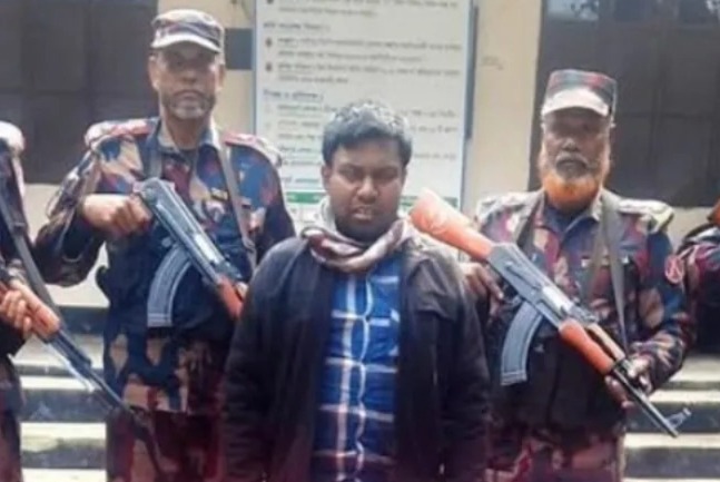 অবৈধ অনুপ্রবেশের অভিযোগ, বিজিবির হাতে আটক ২ ভারতীয় নাগরিক