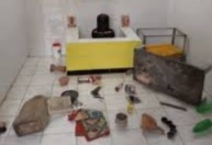 নৈরাজ্যের বাংলাদেশ, রাতের অন্ধকারে চট্টগ্রামের ৪ মন্দিরে লুঠপাট মৌলবাদীদের