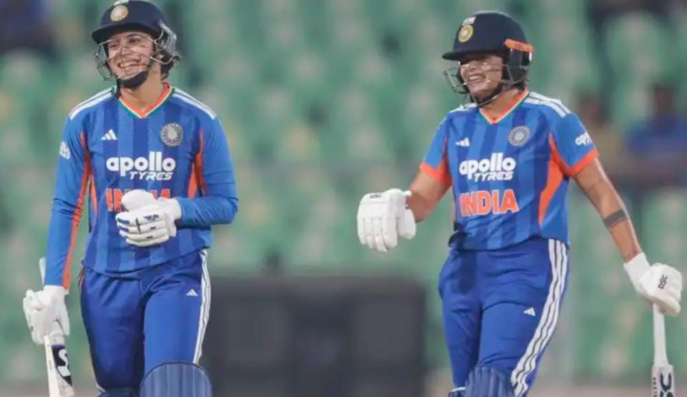 রানে ফিরেই নজির স্মৃতির , চতুর্থ টি টোয়েন্টিতেও জয় ভারতের