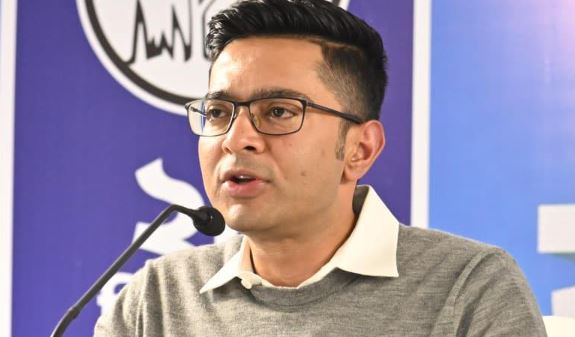 দেশের অপদার্থতম - ব্যর্থতম স্বরাষ্ট্রমন্ত্রী অমিত শাহ , অনুপ্রবেশ ইস্যুতে কেন্দ্রকে তুলধনা অভিষেকের