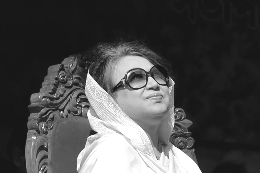 না ফেরার দেশে খালেদা, ৩ দিনের রাষ্ট্রীয় শোক ঘোষণা ইউনুসের